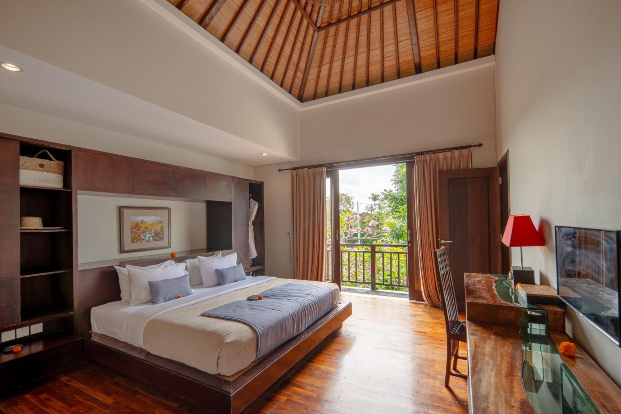 Canggu Circle Villa By Ini Vie Hospitality Экстерьер фото