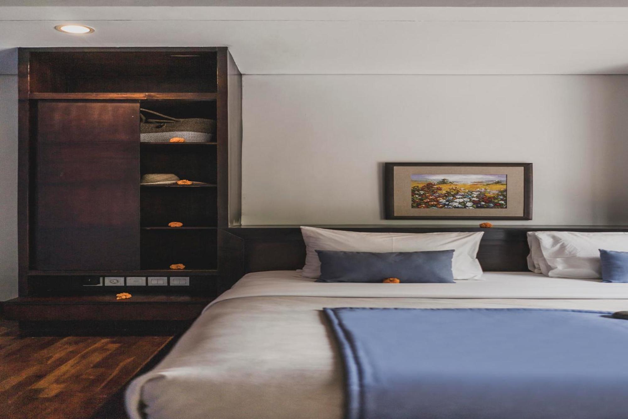 Canggu Circle Villa By Ini Vie Hospitality Экстерьер фото