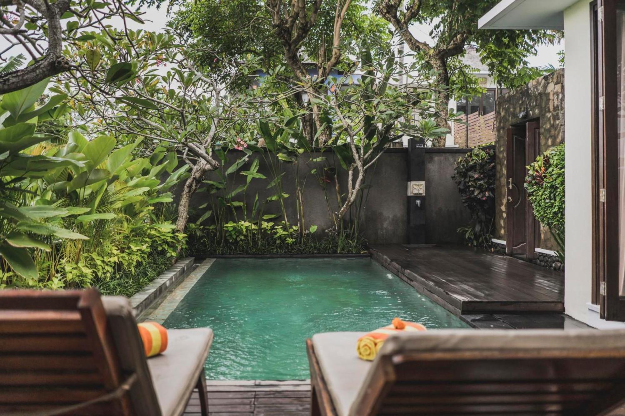 Canggu Circle Villa By Ini Vie Hospitality Экстерьер фото